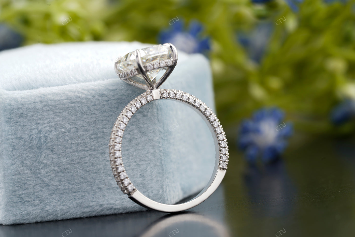 Cushion Lab-Grown Diamond Pavé Ring