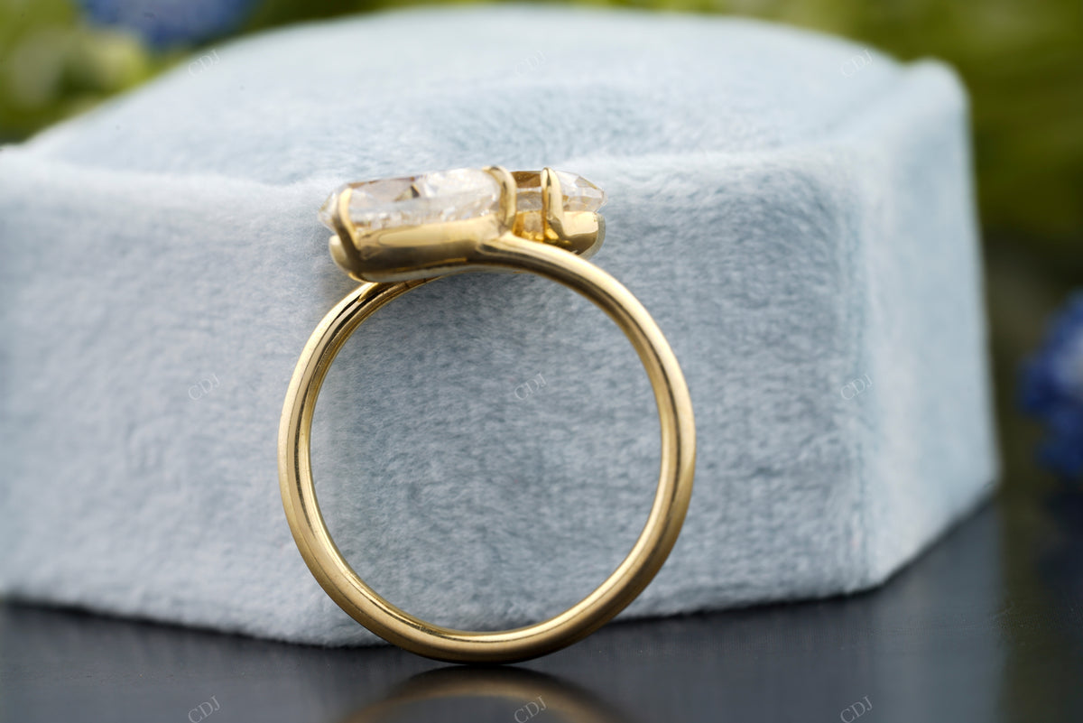 Toi et Moi Pear Lab-Grown Diamond Ring customdiamjewel