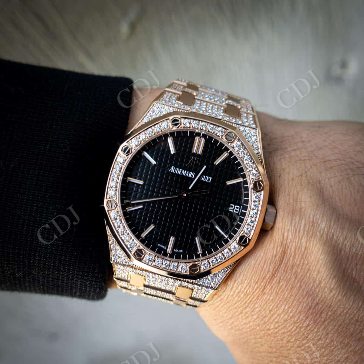 Audemars Piguet Black Plate Screw On Bezel Moissanite Watch customdiamjewel