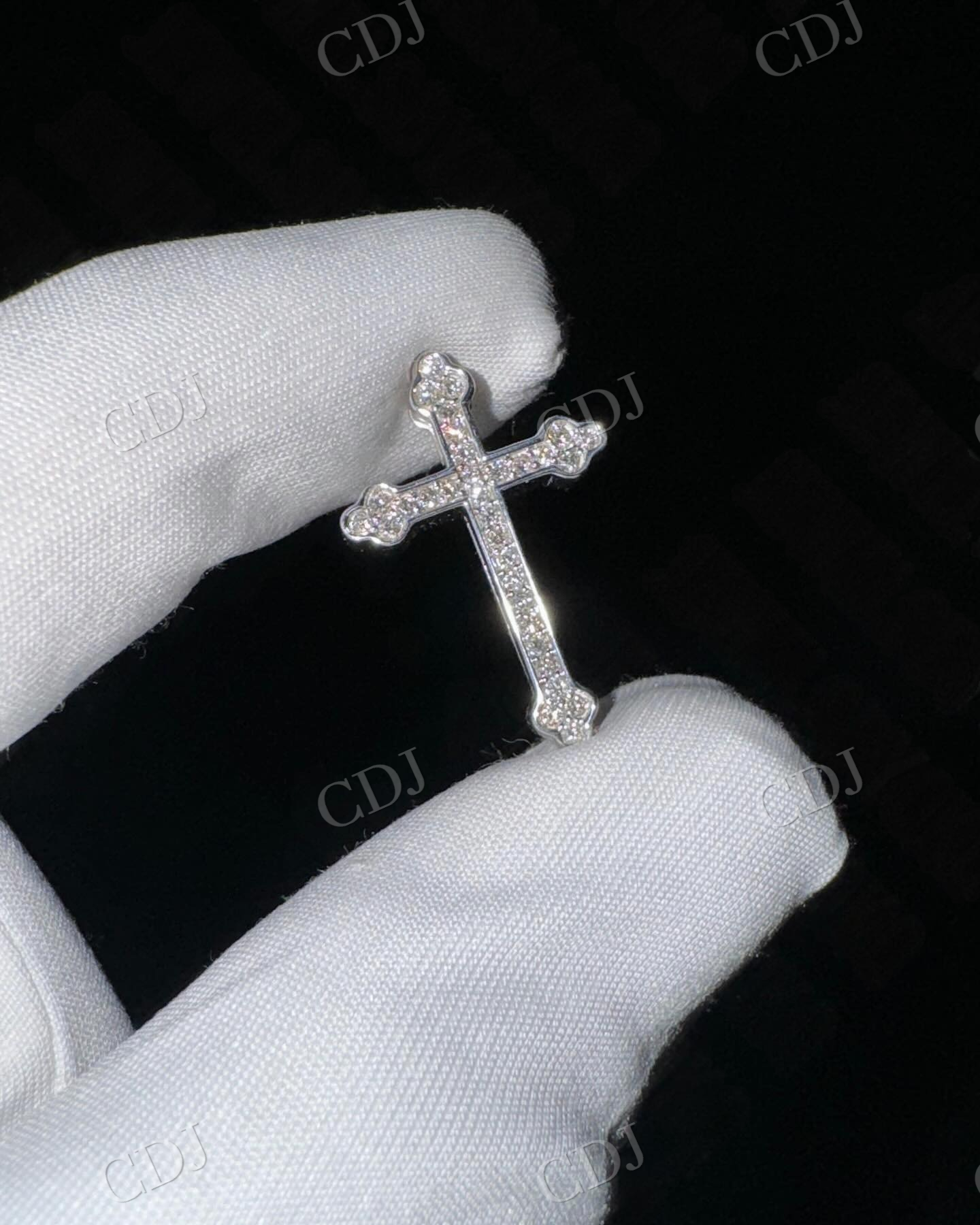 Sterling Silver Moissanite Diamond Cross Pendant For Men hip hop jewelry customdiamjewel