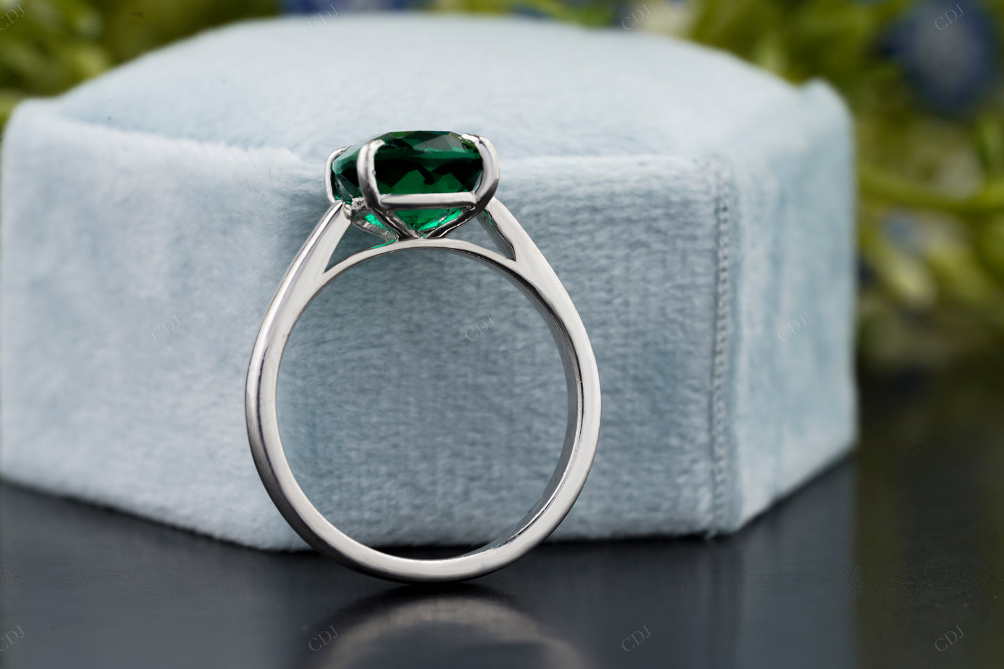Oval Cut Green Emerald Solitaire Ring