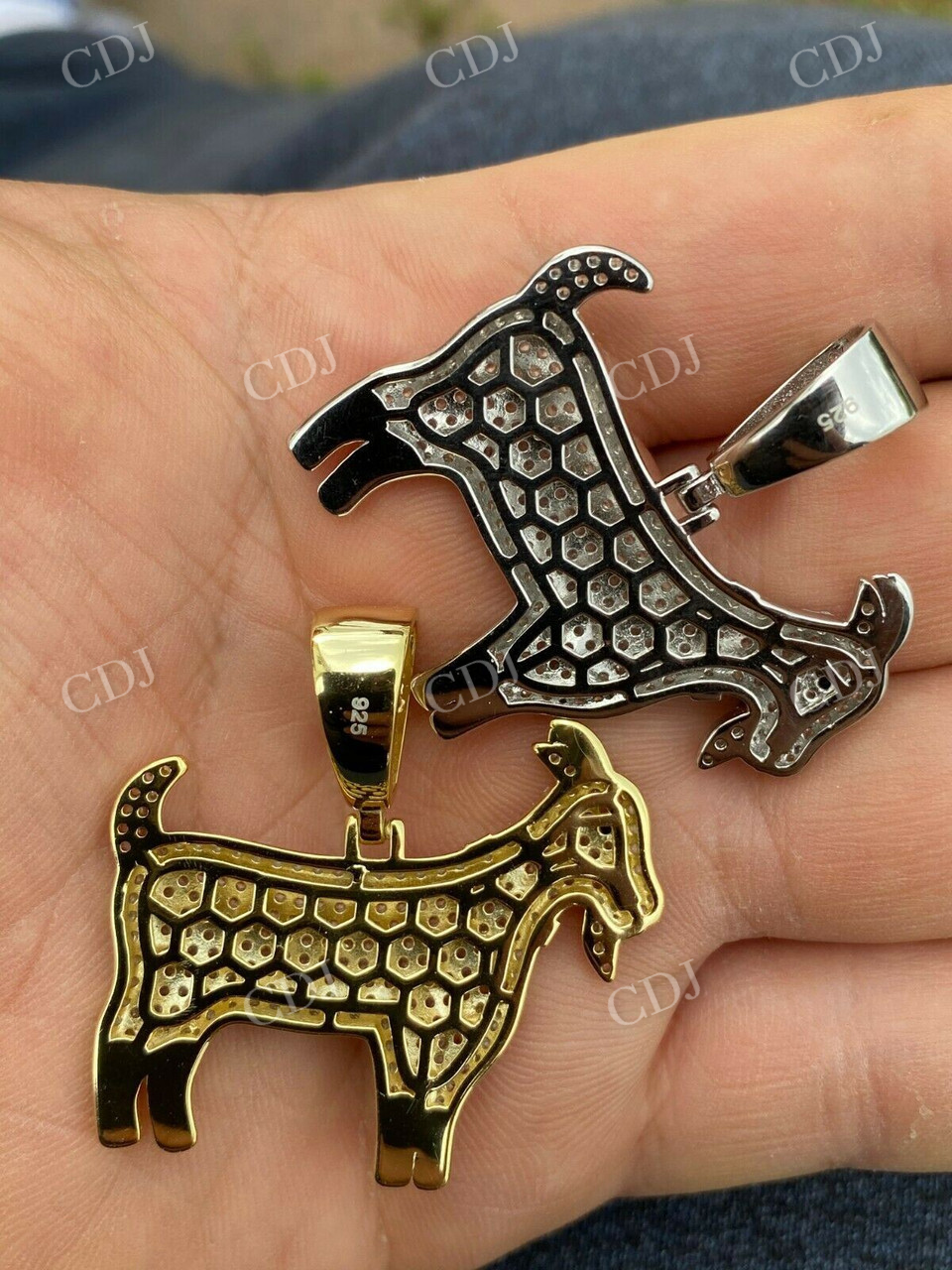 Round Diamond Gold GOAT Hip Hop Pendant customdiamjewel
