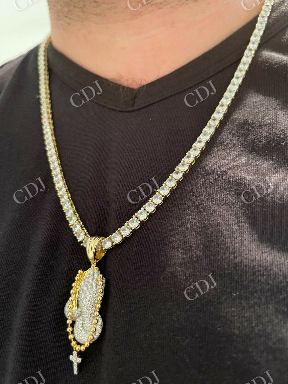 Praying Hands With Cross Pendant Necklace customdiamjewel