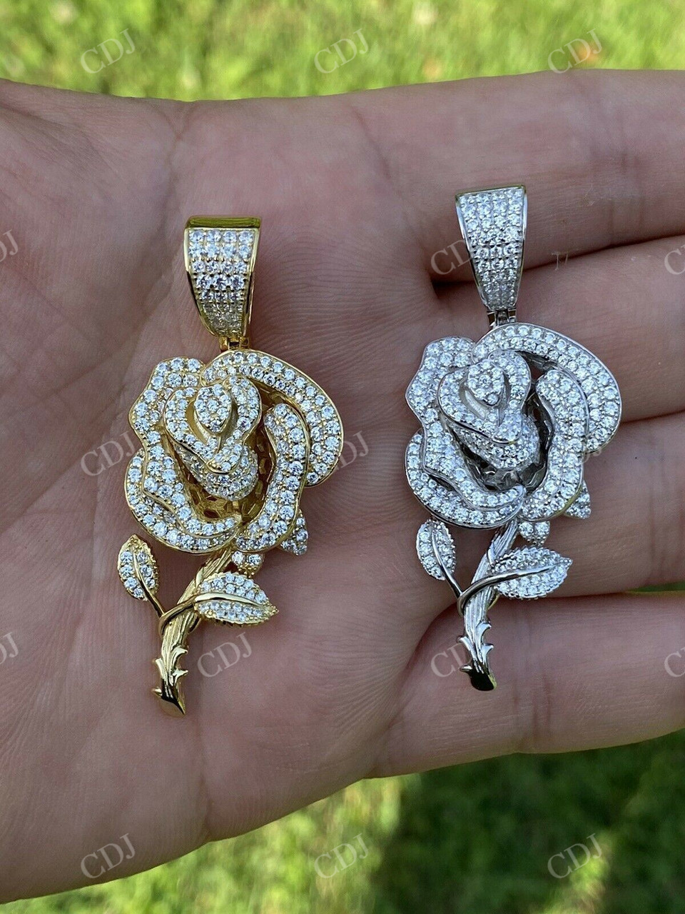 Hiphop Diamond Rose Flower Pendant customdiamjewel