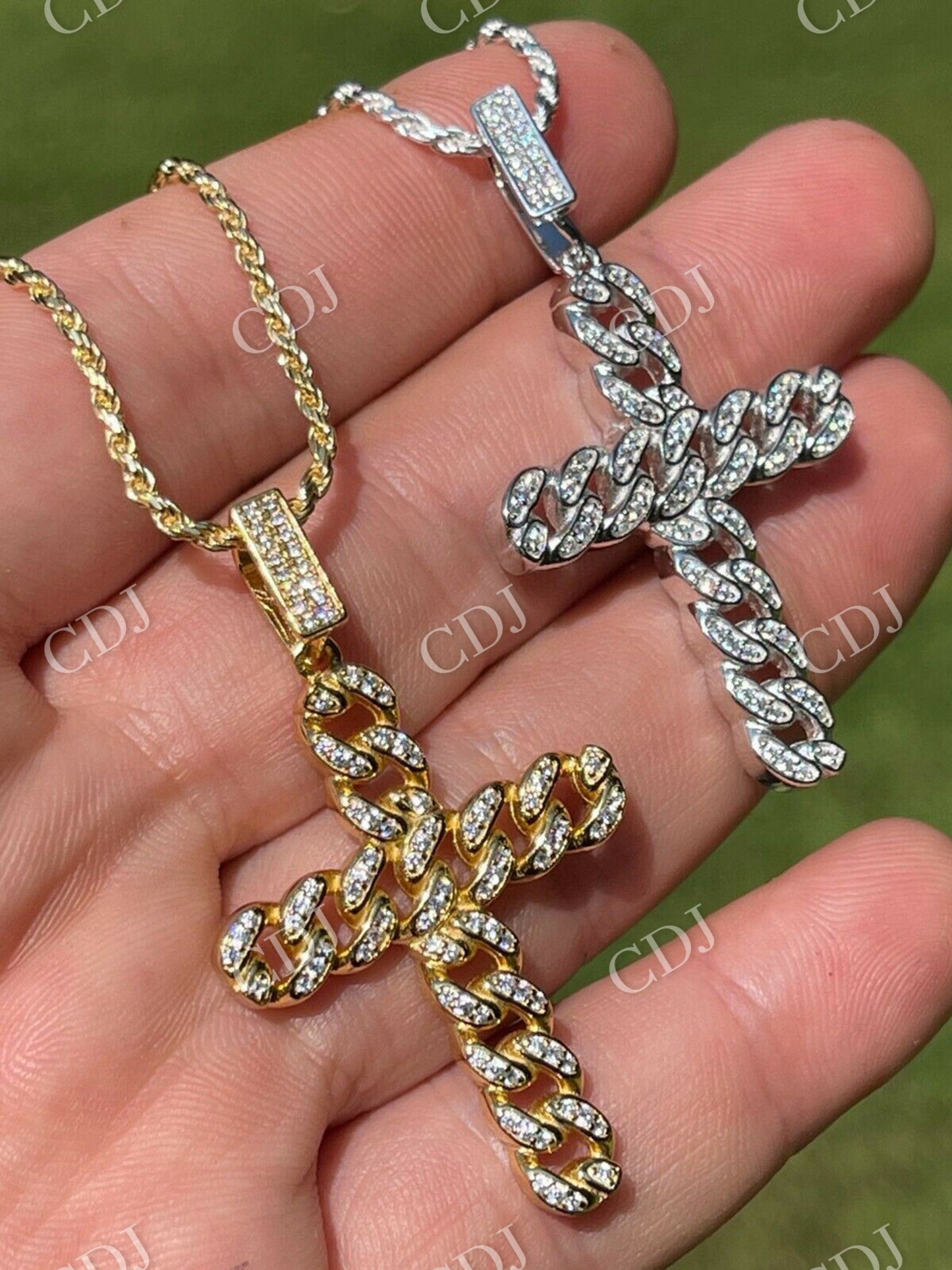 Hip Hop Cuban Link Cross Iced Pendant customdiamjewel
