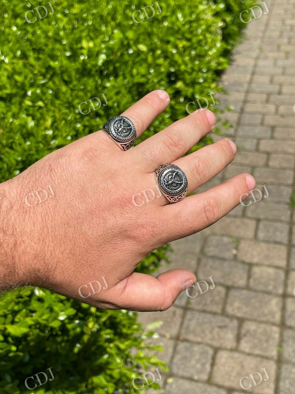 Plain Owl Hip Hop Ring customdiamjewel