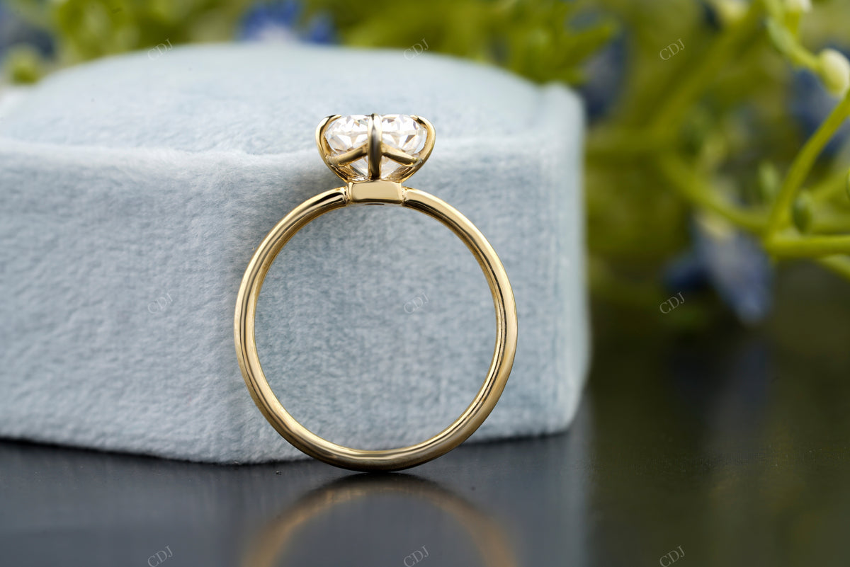 Oval Cut Lab-Grown Diamond Ring customdiamjewel