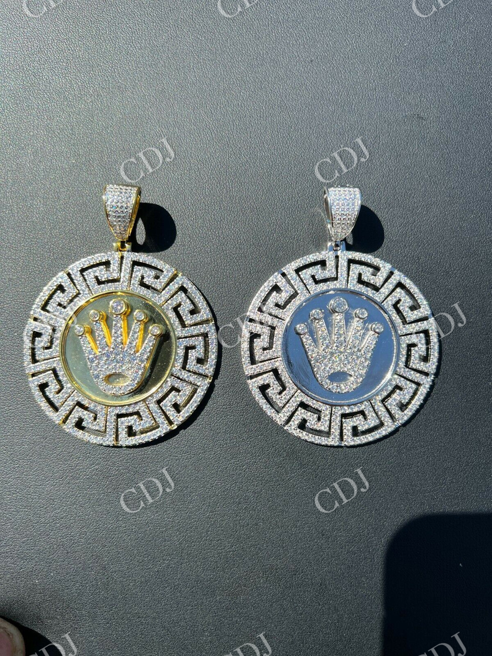 Iced Hip Hop Diamond King Crown Medallion Pendant customdiamjewel