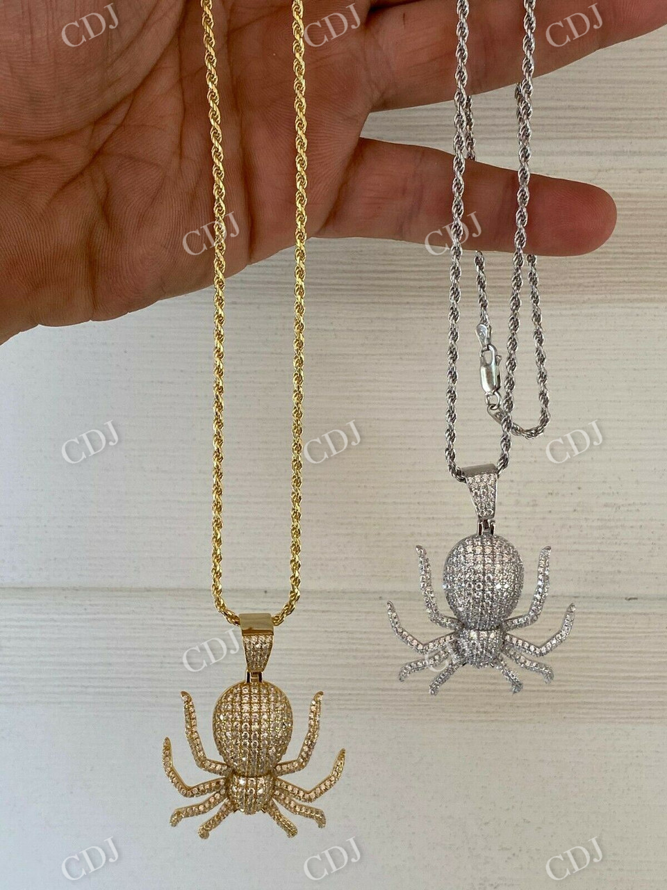 Round Diamond HipHop Spider Pendant customdiamjewel