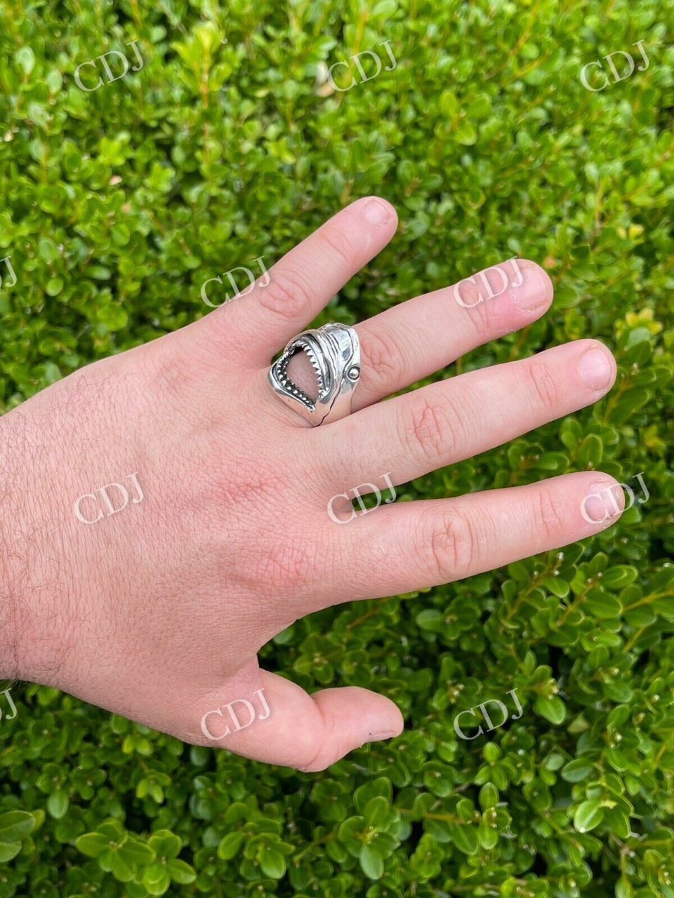 Vintage Style White Shark Men's Ring customdiamjewel