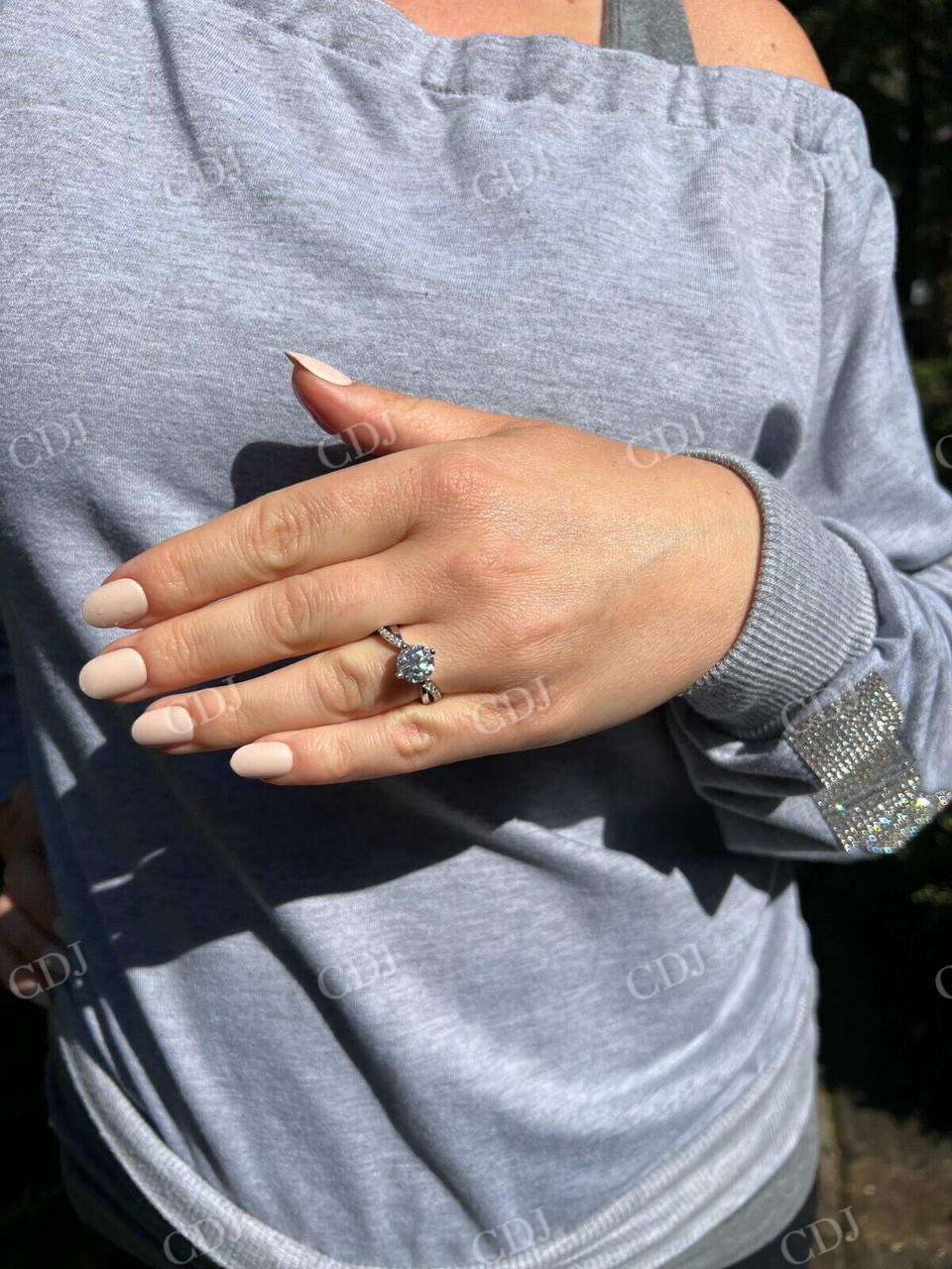 Round Cut Moissanite Engagement Infinity Ring customdiamjewel