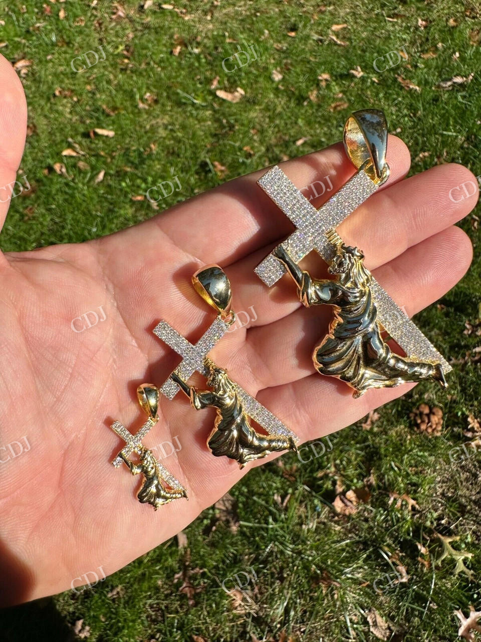 Real Diamonds Jesus Carrying Cross Pendant customdiamjewel