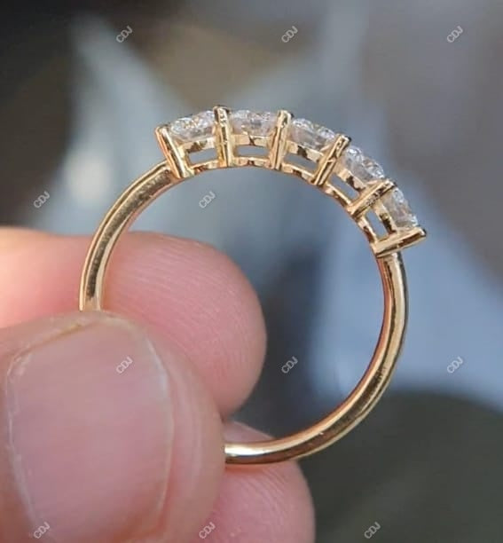 10K Yellow Gold 1.15 CTW Round Cut Diamond Five-Stone Wedding Band