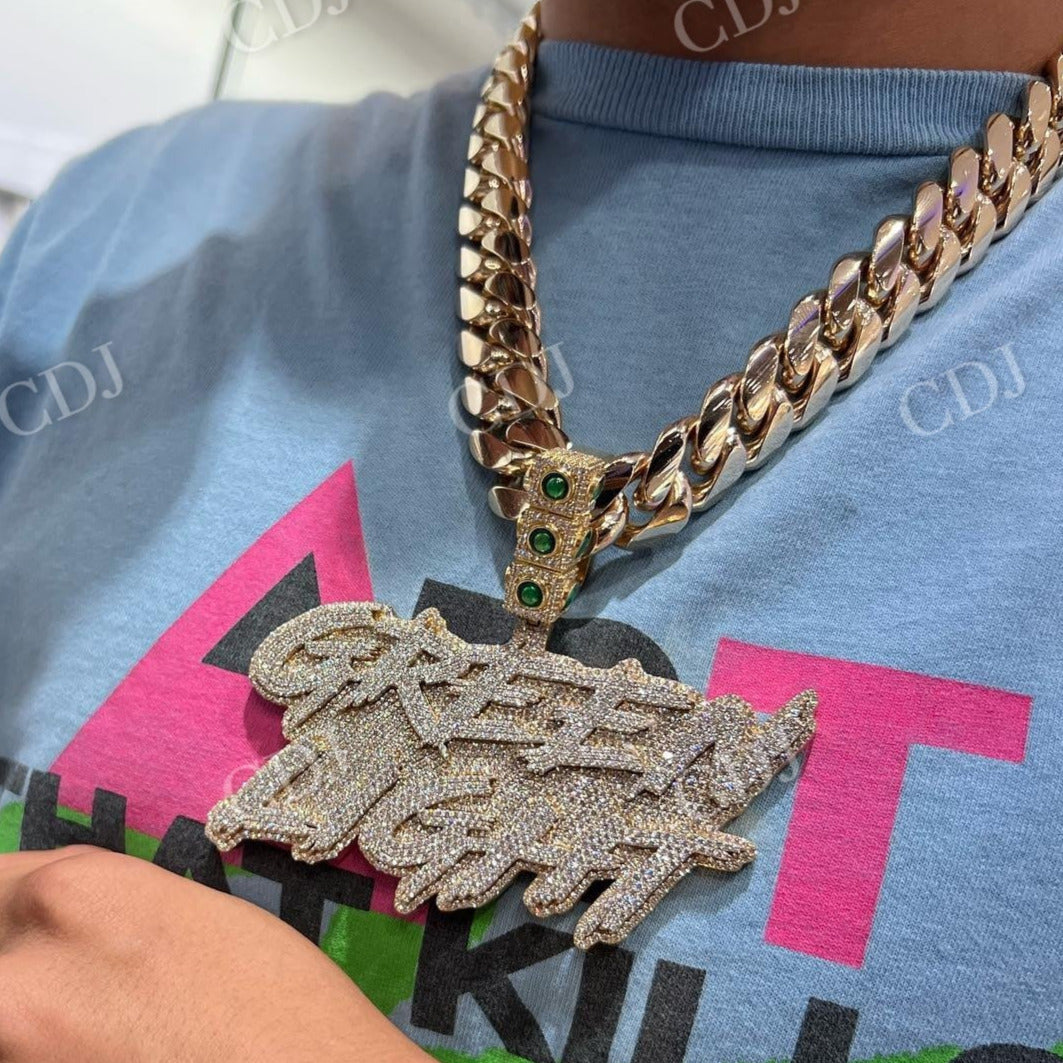 Green Light Moissanite Pendant Iced Out Hip Hop Fashion Jewelry customdiamjewel