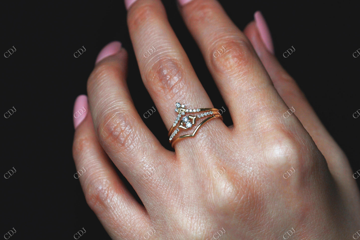 0.07CTW Round Cut Moissanite Antique Wedding Band customdiamjewel