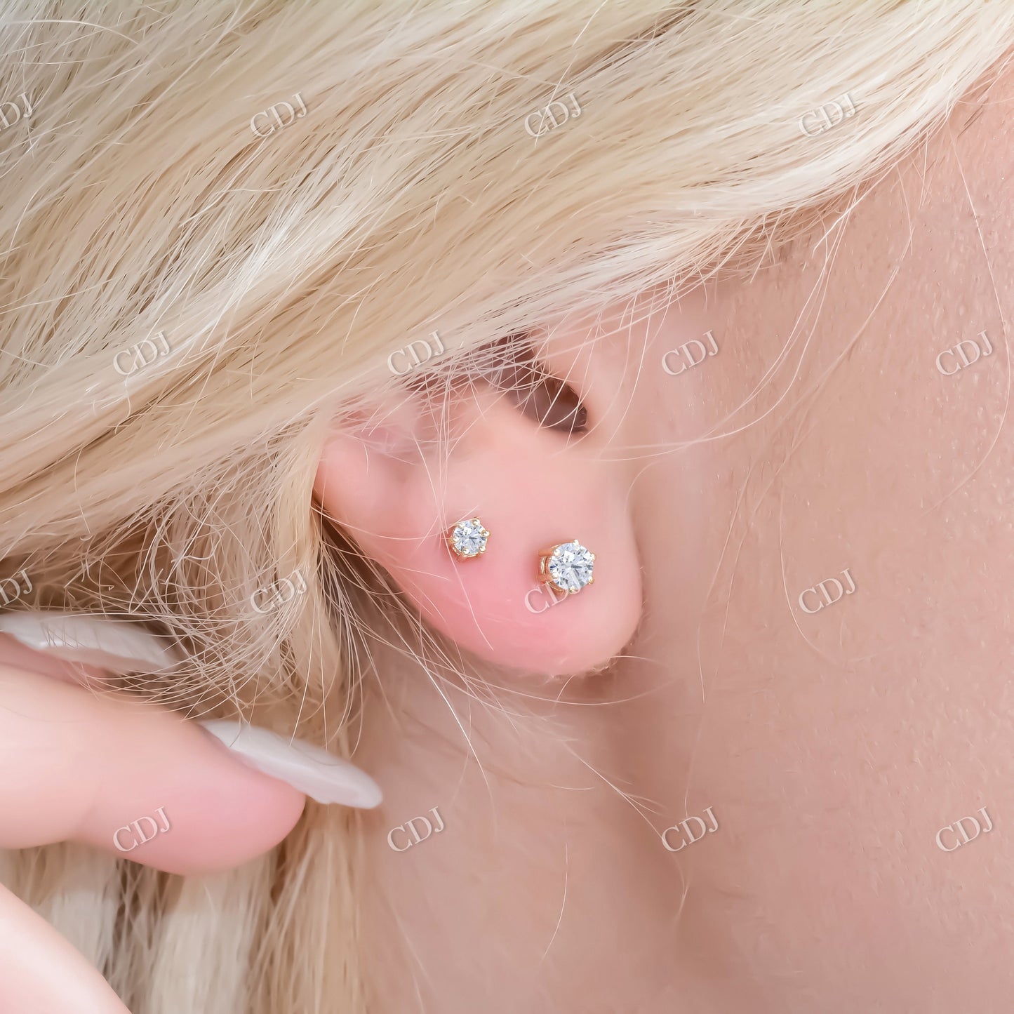 Round Moissanite Stud Diamond Earrings customdiamjewel