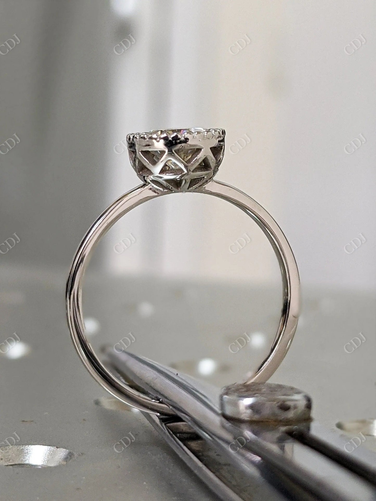 1.00CT Round Cut Moissanite Milgrain Solitaire Ring customdiamjewel
