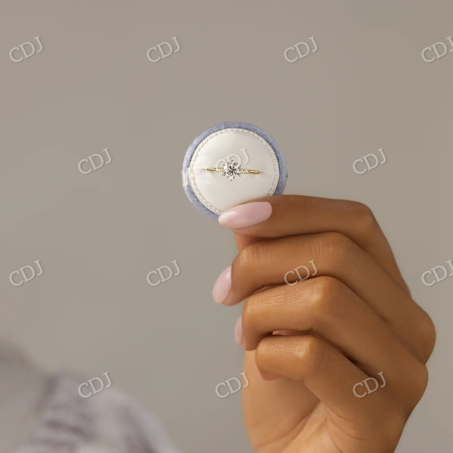 Round Moissanite 6 Prong Cluster Wedding Ring customdiamjewel