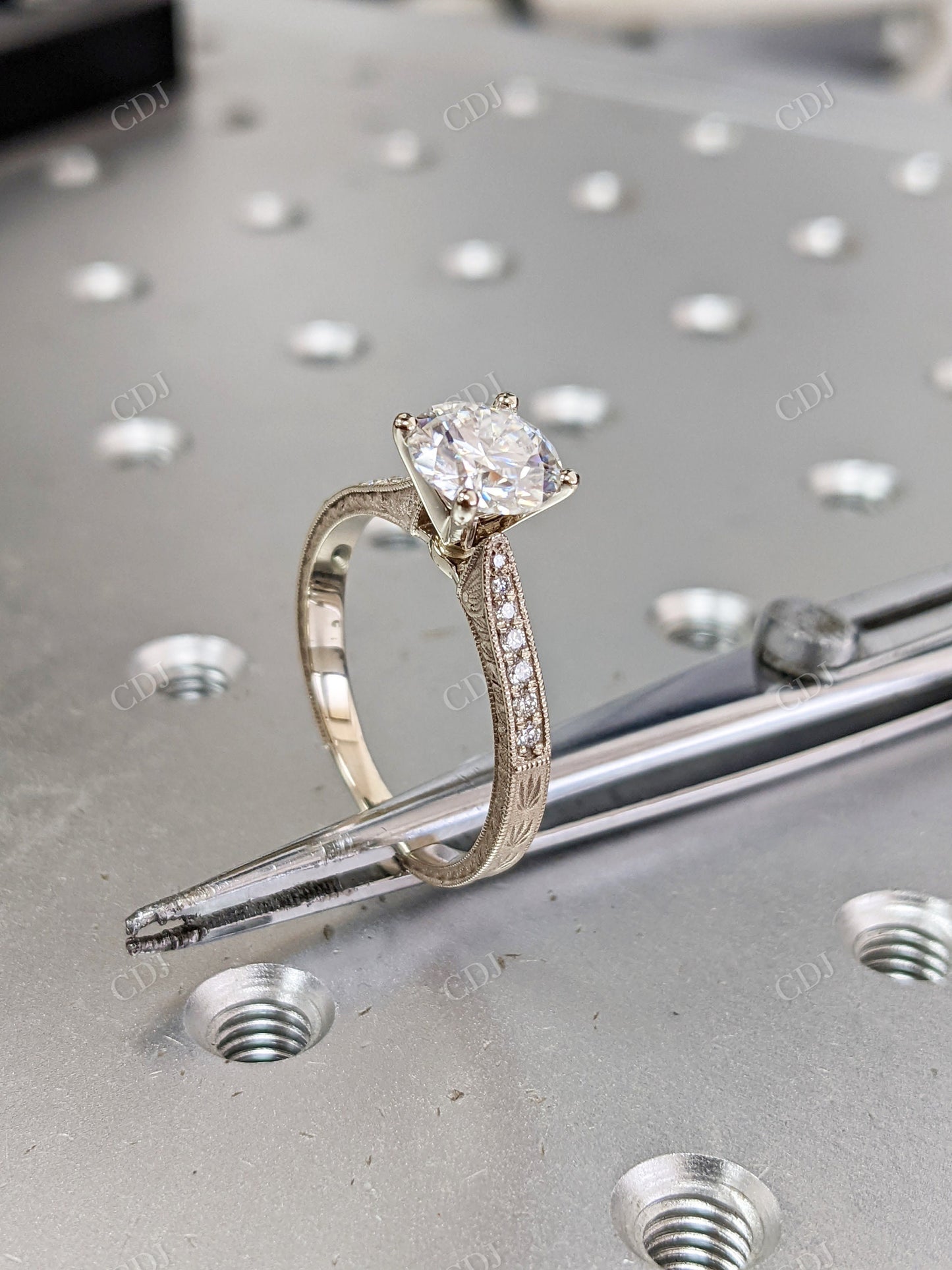 Old European Cut 14k Gold Hand Engraved Ring Vintage Engagement Ring customdiamjewel