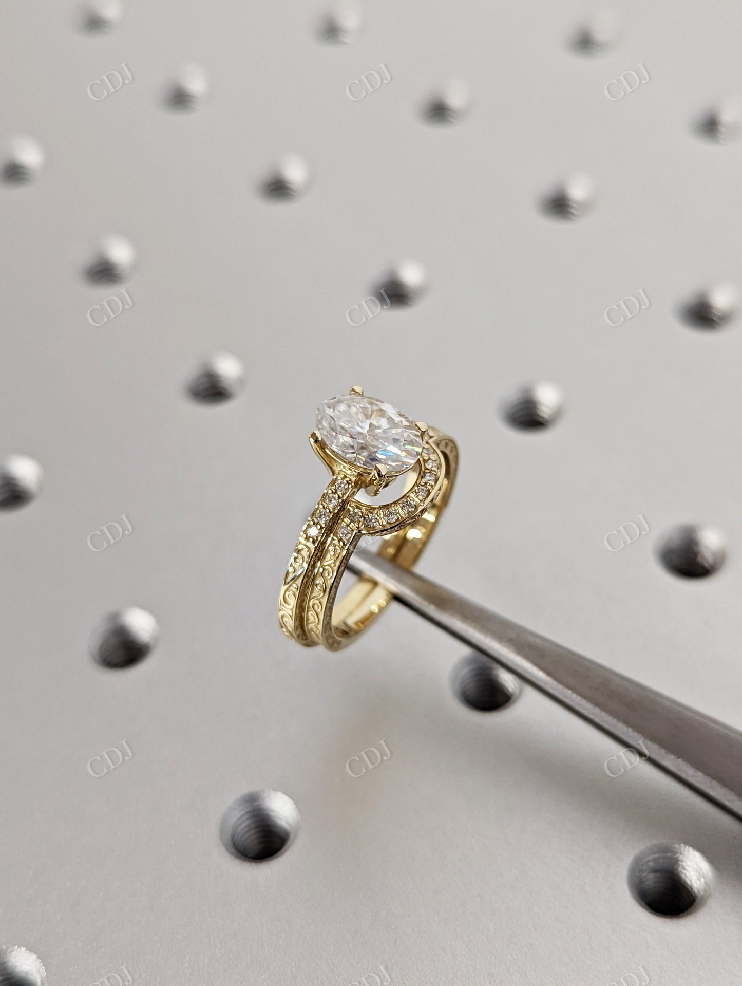 Oval White Gold Micro pave Engraved Moissanite Bridal Ring Set customdiamjewel