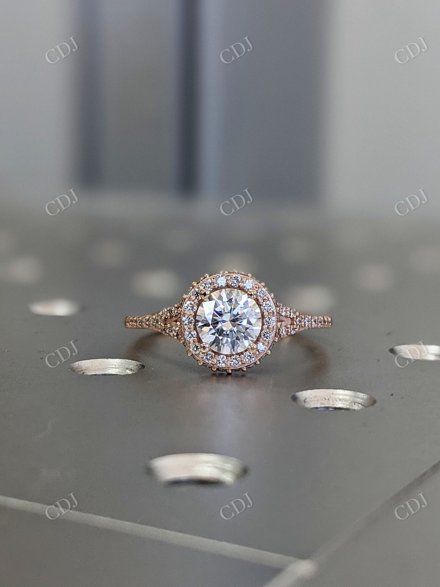 Round Cut Moissanite 14K Rose Gold Split Shank Engagement Ring customdiamjewel