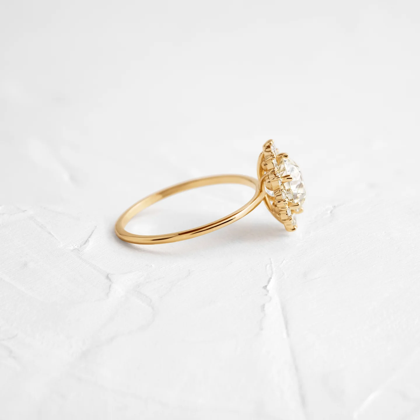 1.64CTW Antique Round Cut Moissanite Wedding Ring customdiamjewel