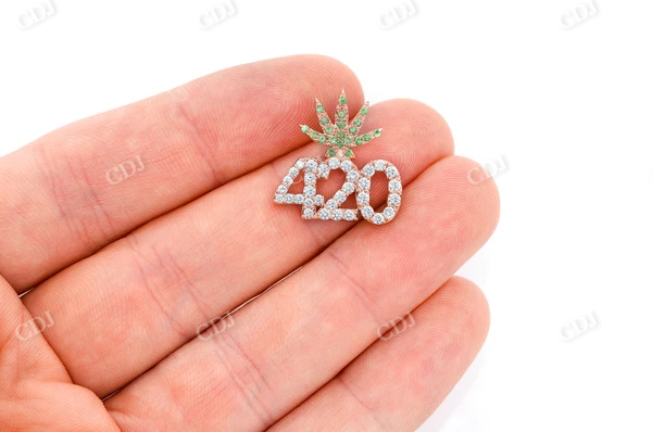 Weed Leaf 420 Diamond Hip Hop Pendant customdiamjewel