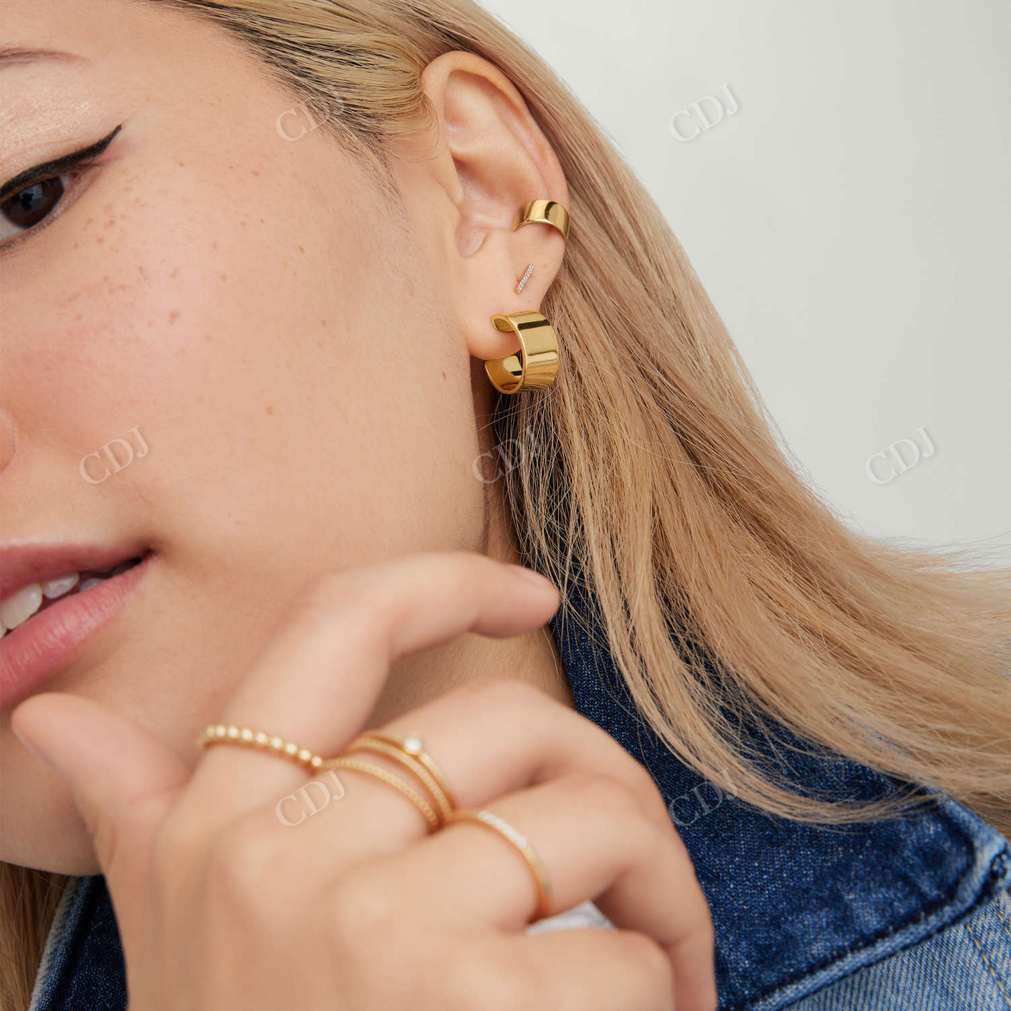 Medium Hoops Earrings customdiamjewel