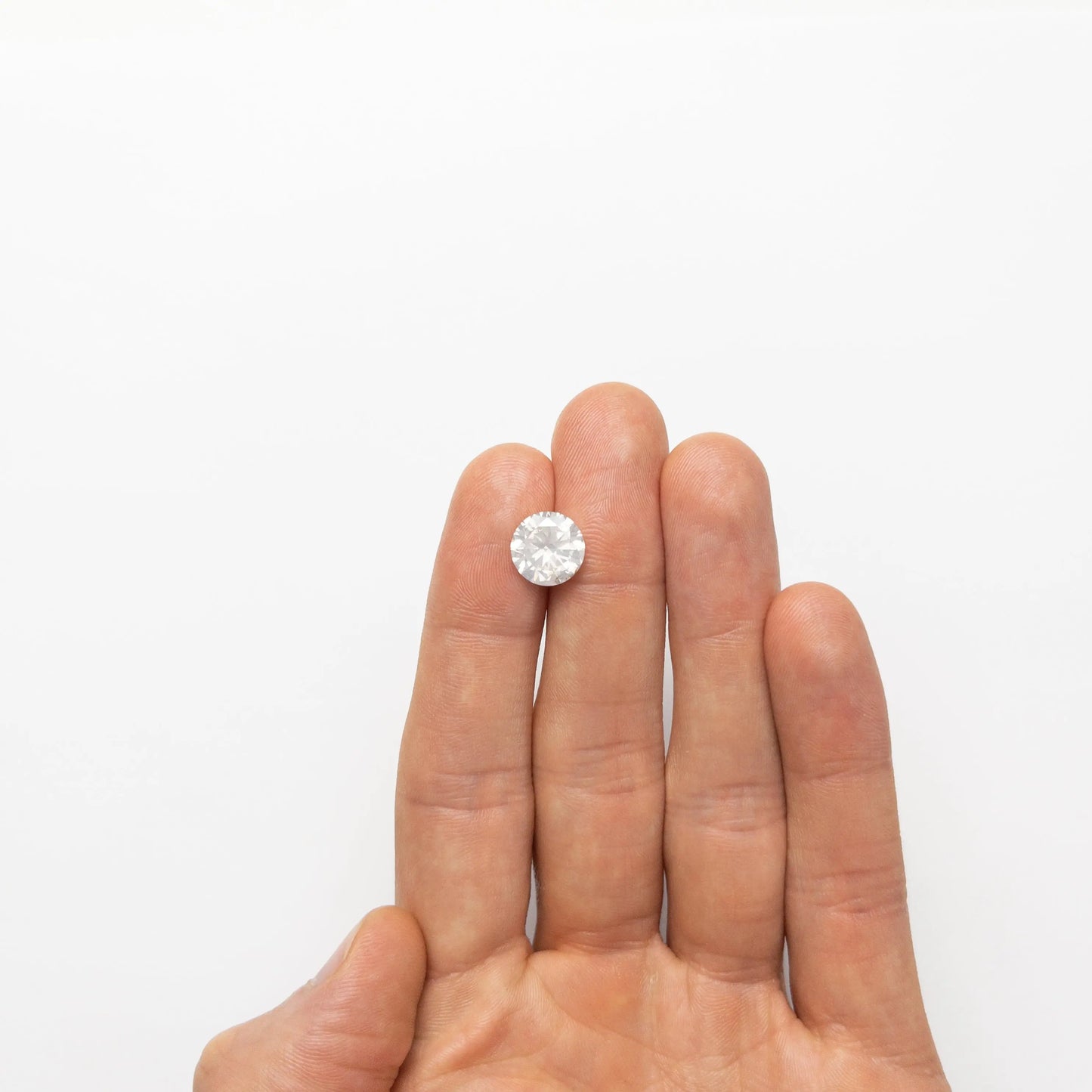 3.84CT Moissanite Polished Round Diamond customdiamjewel