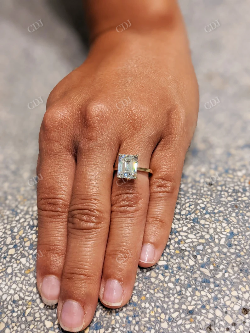 Solitaire Emerald Cut Moissanite Engagement Ring customdiamjewel