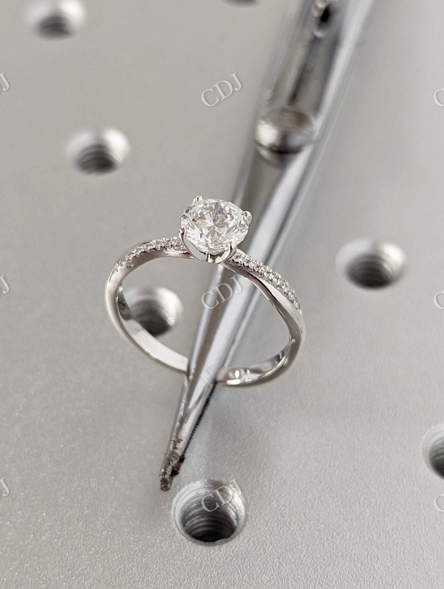 White Gold Twist Infinity Moissanite Engagement Ring customdiamjewel