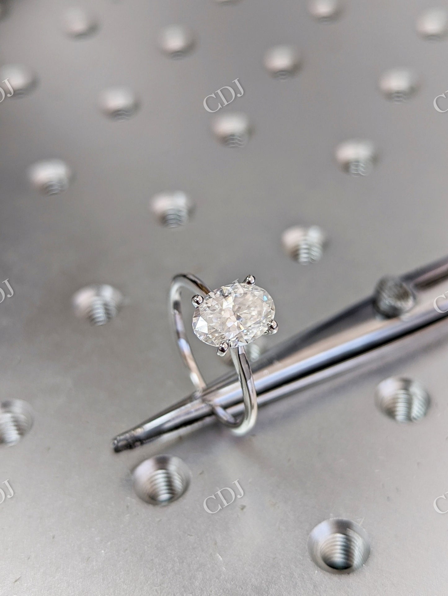 Solitaire 2.00 CT Oval Cut Moissanite Wedding Proposal Ring customdiamjewel