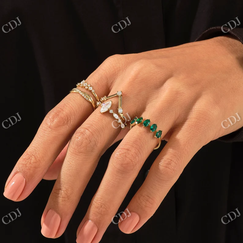 0.21CTW Round Iconic Cluster Diamond Wedding Band customdiamjewel
