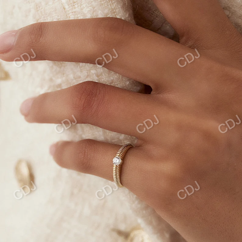 14k Ribbed Gold Solitaire Diamond Wedding Ring customdiamjewel