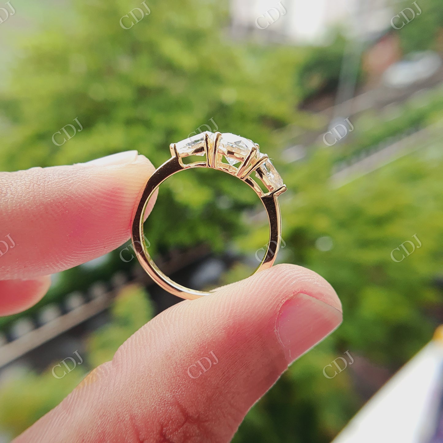Oval Cut White Colorless Moissanite Side 0.40 CT Pear Cut Moissanite Engagement Ring customdiamjewel