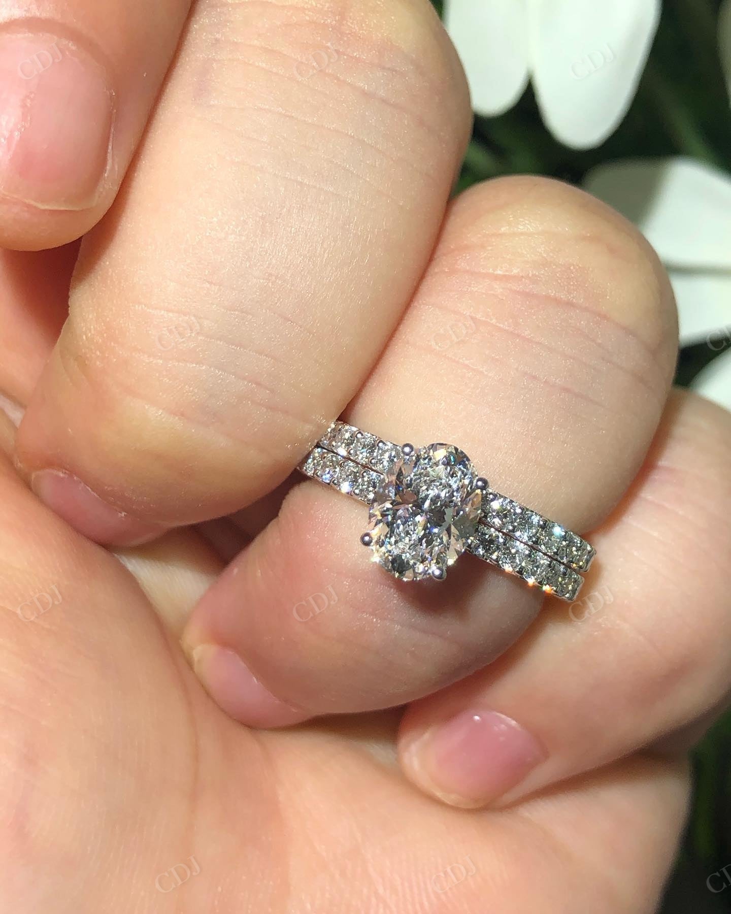 Oval Cut Lab Grown Diamond Wedding Ring Set