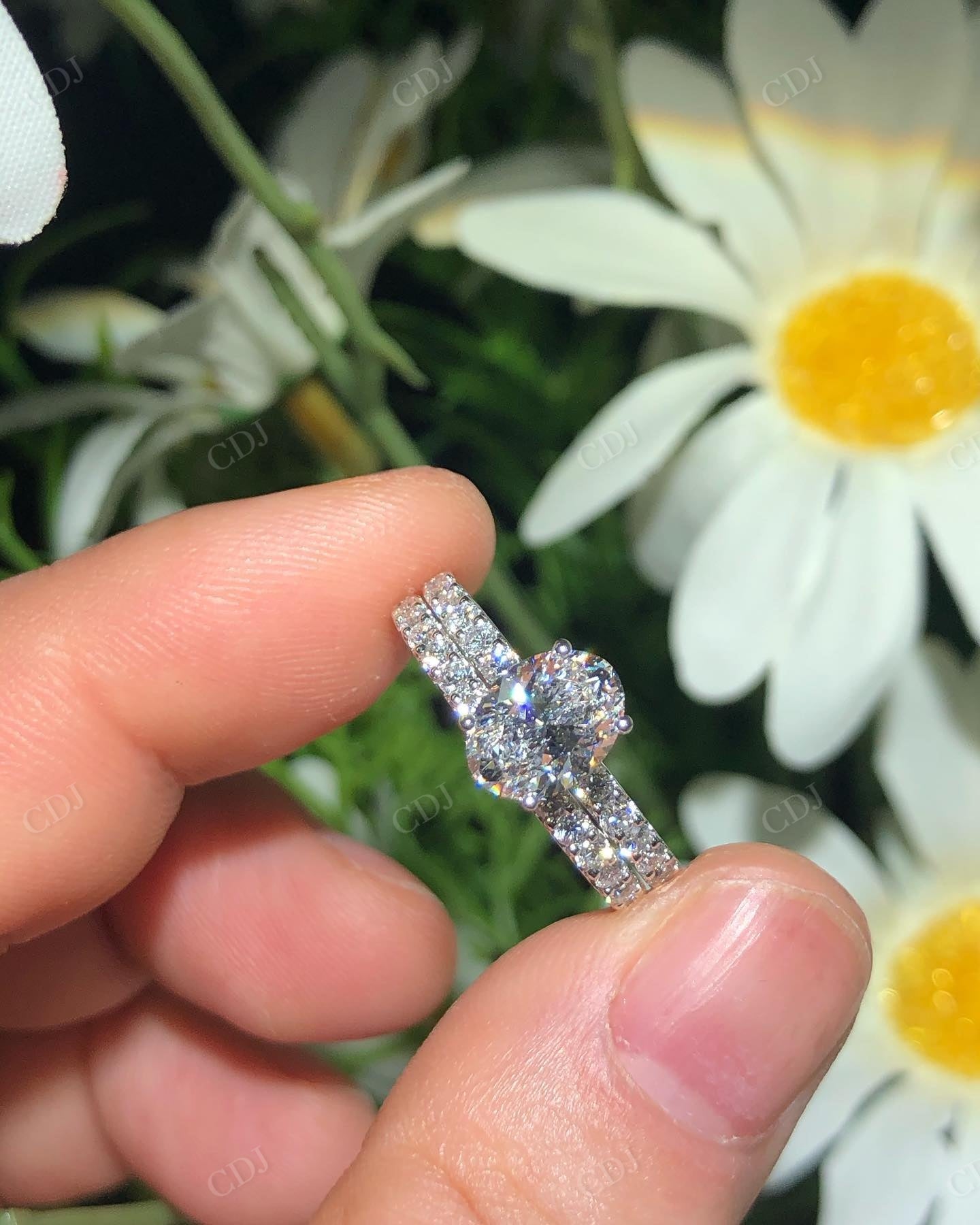Oval Cut Lab Grown Diamond Wedding Ring Set