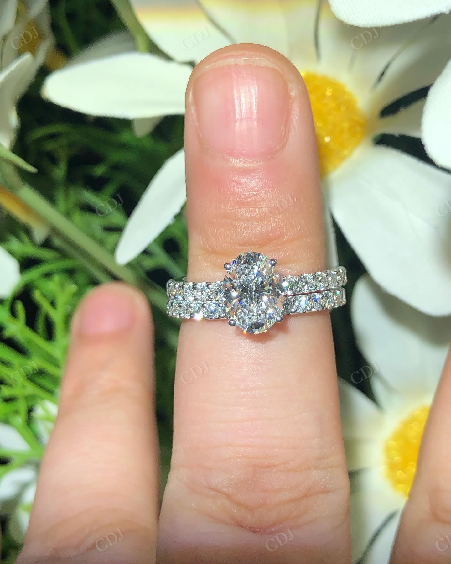 Oval Cut Lab Grown Diamond Wedding Ring Set