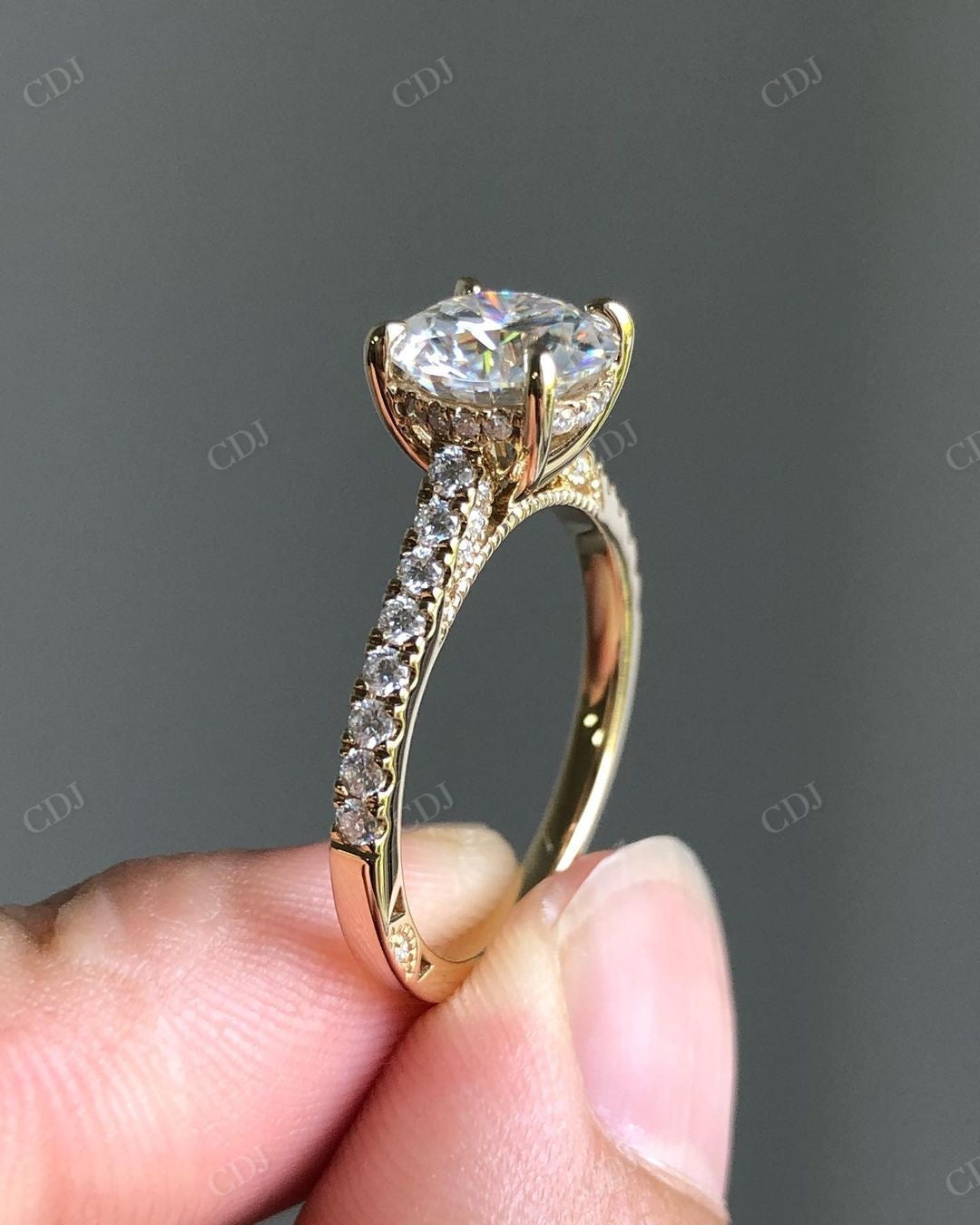 Round Cut Prong Set Lab Grown Diamond Ring