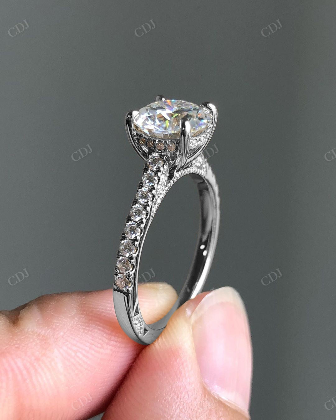 Round Cut Prong Set Lab Grown Diamond Ring