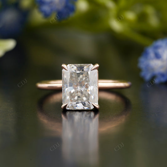 Radiant Cut Lab-Grown Diamond Ring customdiamjewel