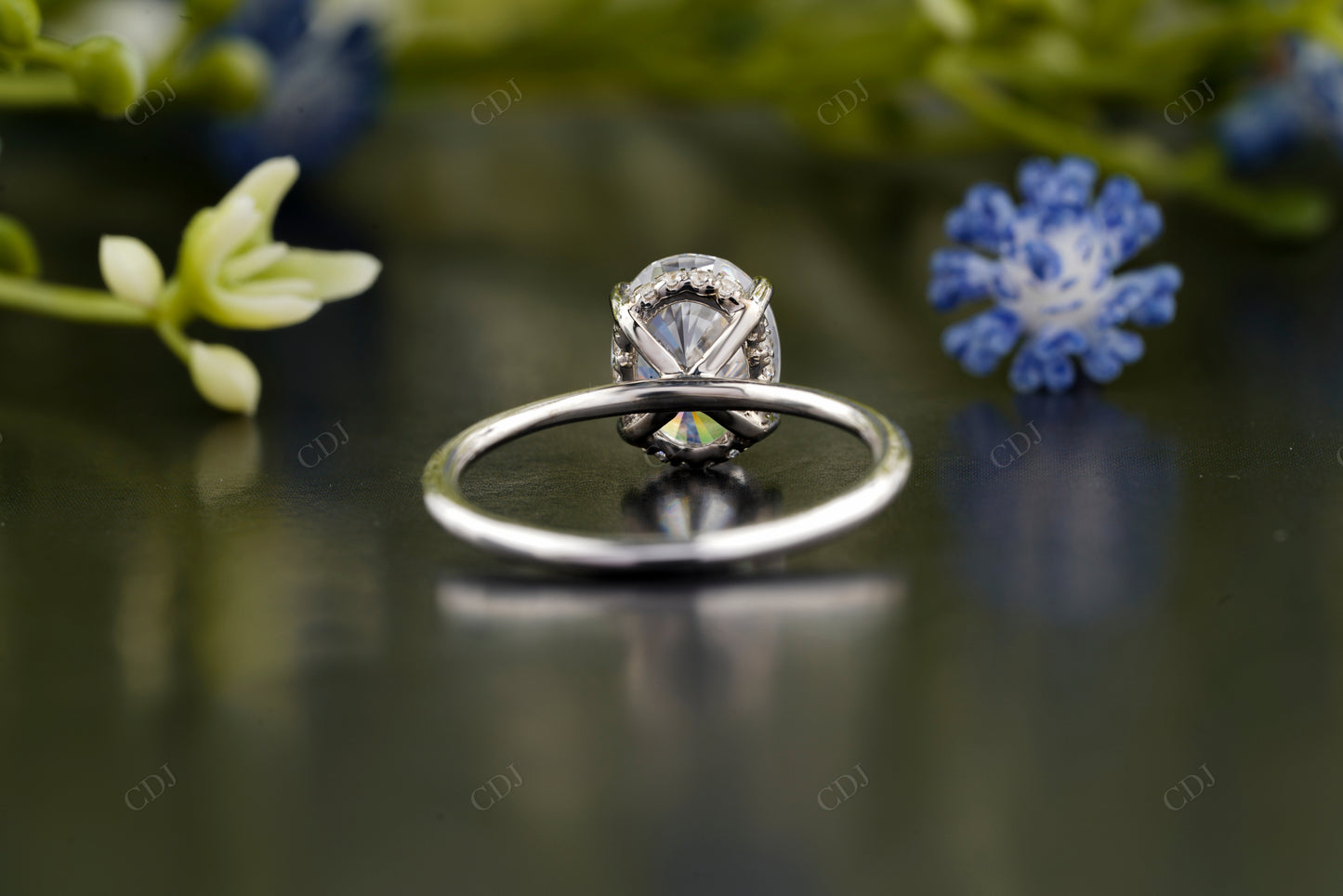 Classic Oval Halo Lab-Grown Diamond Ring