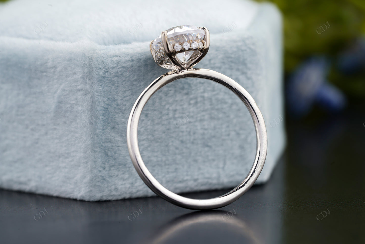 Classic Oval Halo Lab-Grown Diamond Ring
