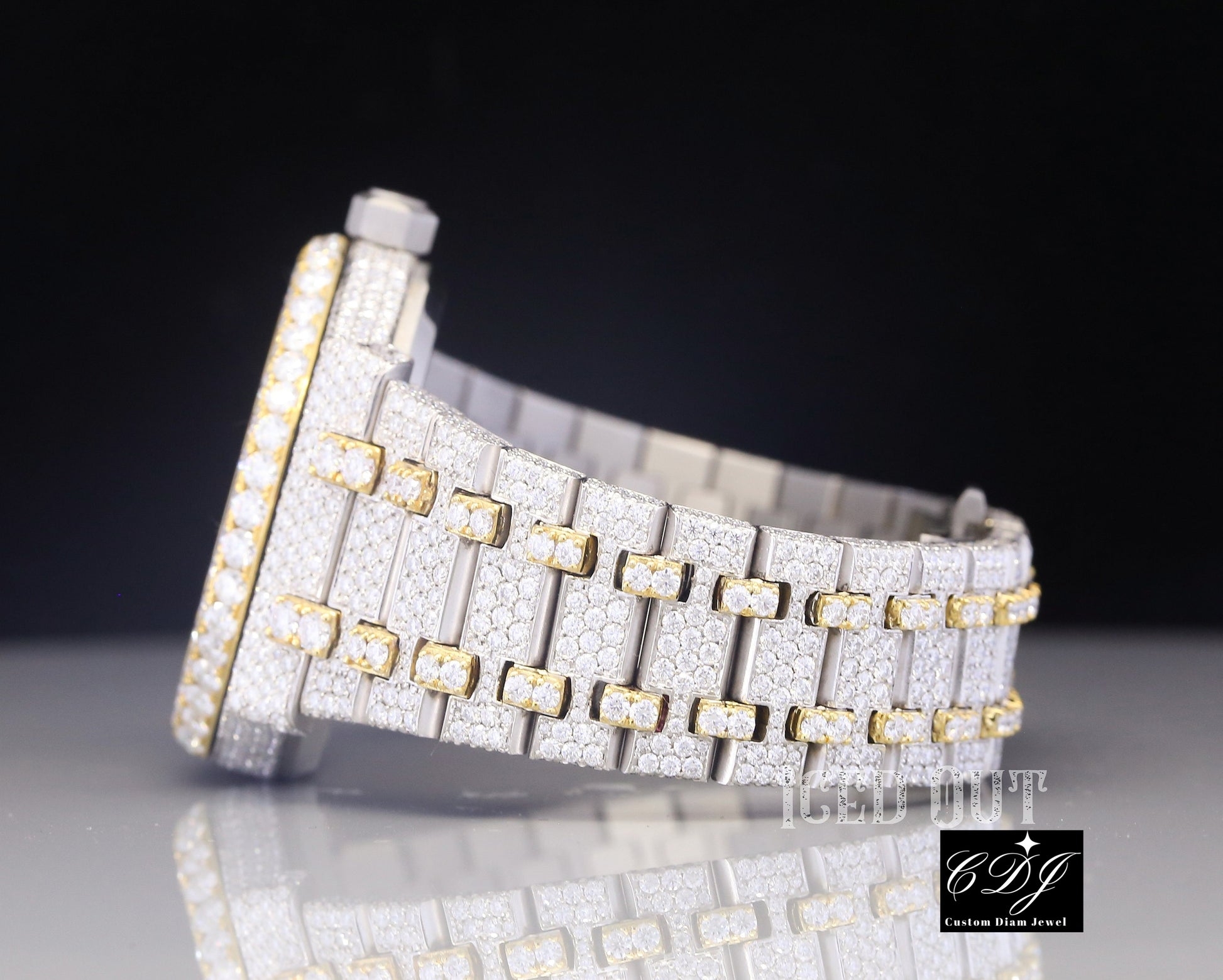 Elegant Look Arabian Style Two Tone Fully Automatic Moissanite Watch customdiamjewel