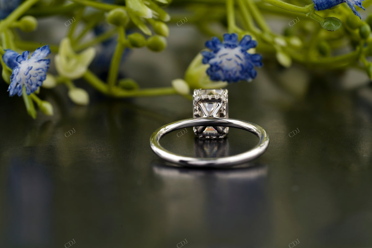 Emerald Lab-Grown Diamond Solitaire Ring customdiamjewel