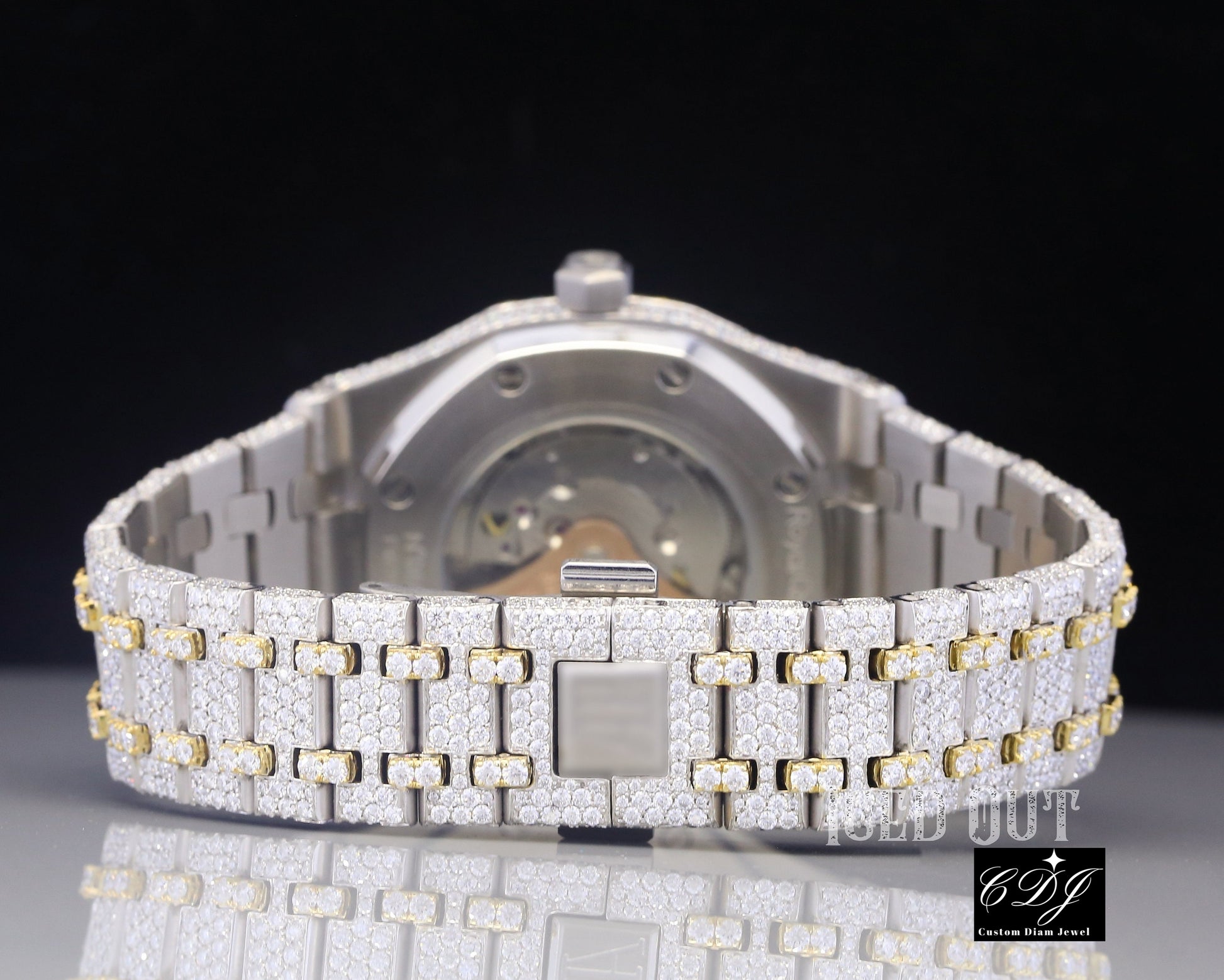 Elegant Look Arabian Style Two Tone Fully Automatic Moissanite Watch customdiamjewel