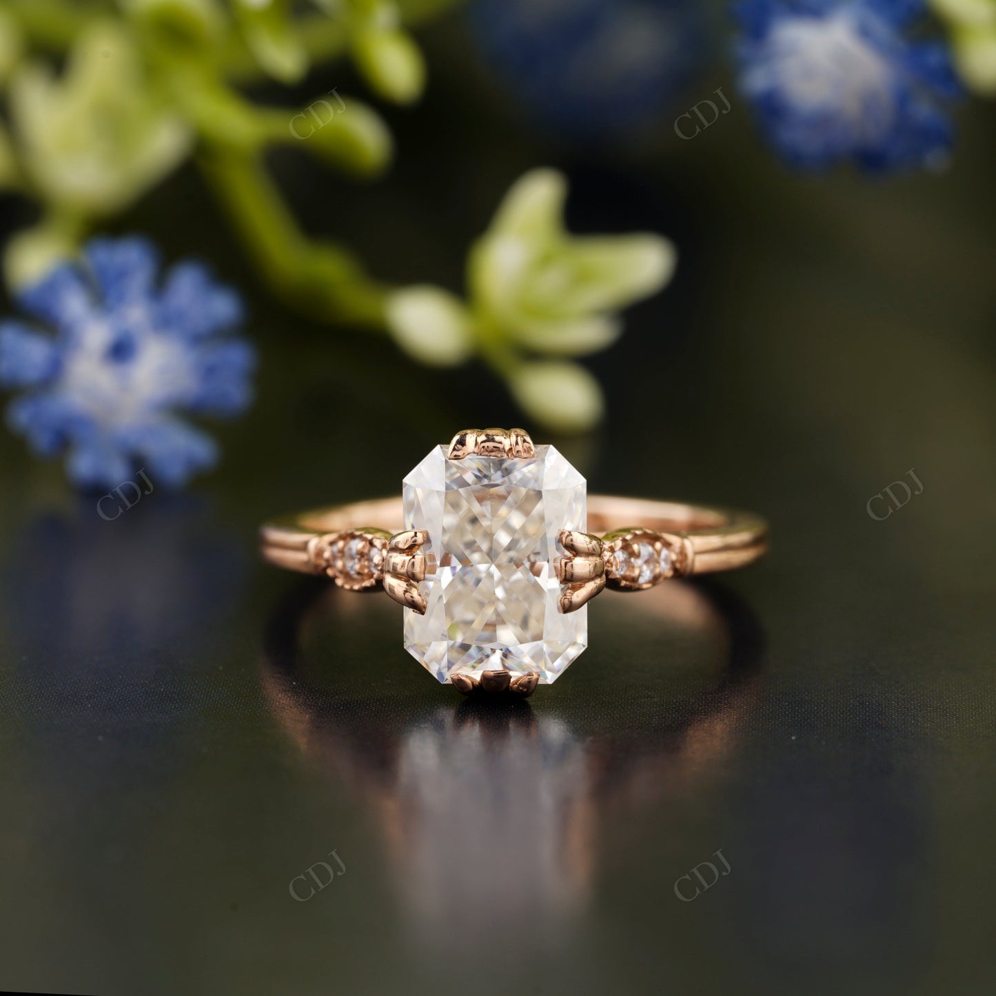 Lab-Grown Diamond Rose Gold Ring