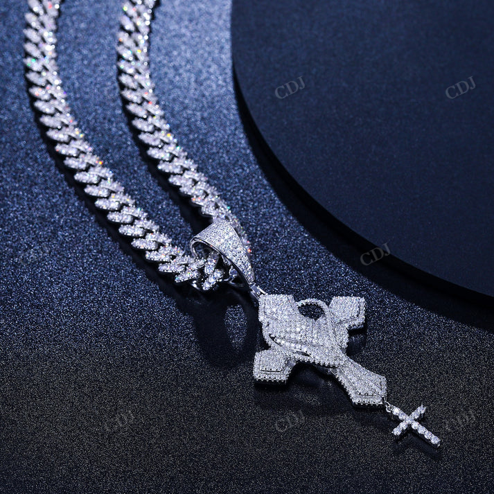 Cross Design Fully iced Out Hip Hop Diamond Pendant customdiamjewel