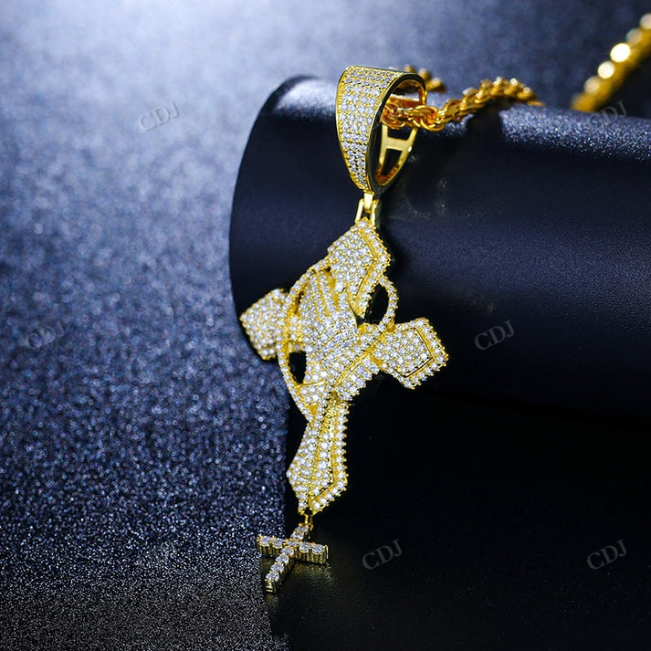Cross Design Fully iced Out Hip Hop Diamond Pendant customdiamjewel
