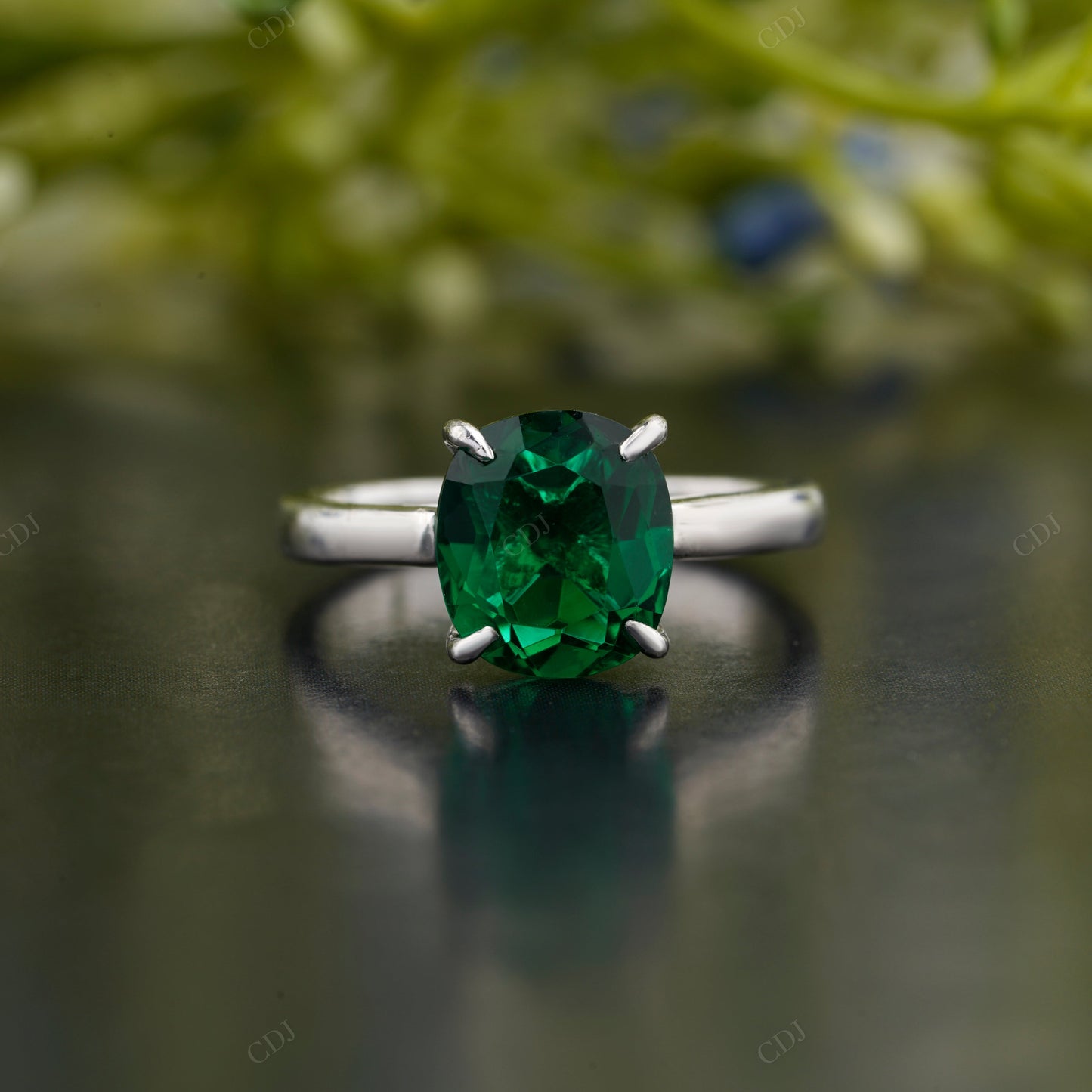 Oval Cut Green Emerald Solitaire Ring